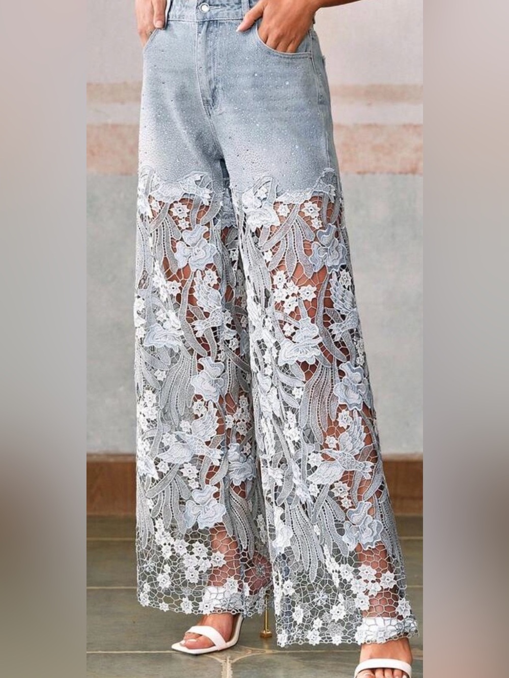 Wide-Leg Lace Insert Jeans - Light Blue